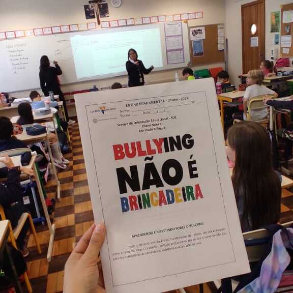 RI: AI Contextos Educativos: Conflito na Escola: bullying