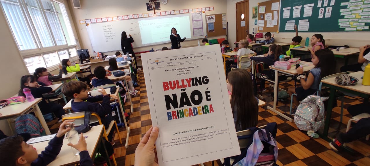 Baralho de vivências e reações a Violência/Bullying na Escola