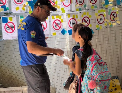 EPTC realiza ação educativa de volta às aulas 