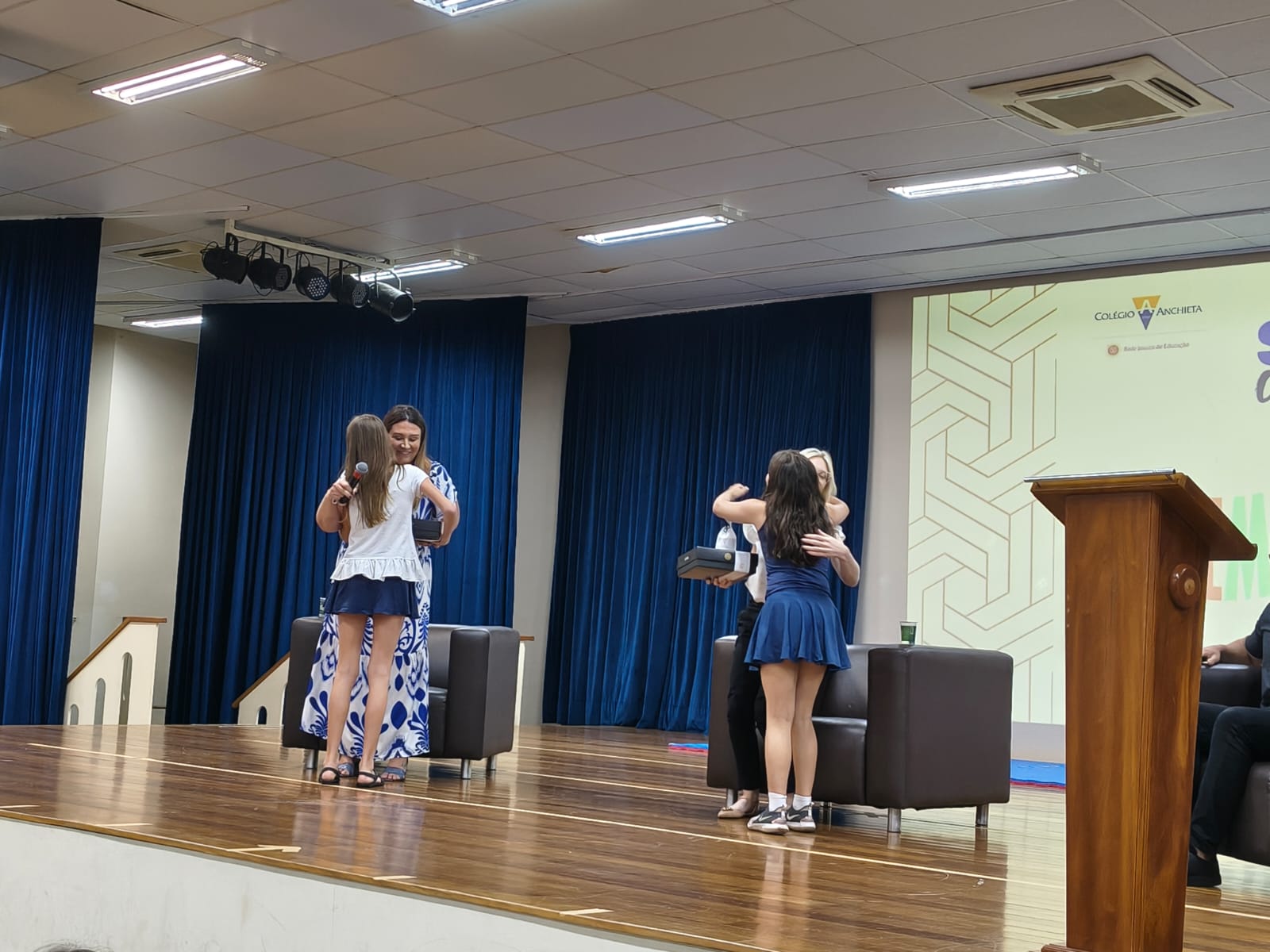 WhatsApp Image 2025-12-04 at 16.33.12 (2)